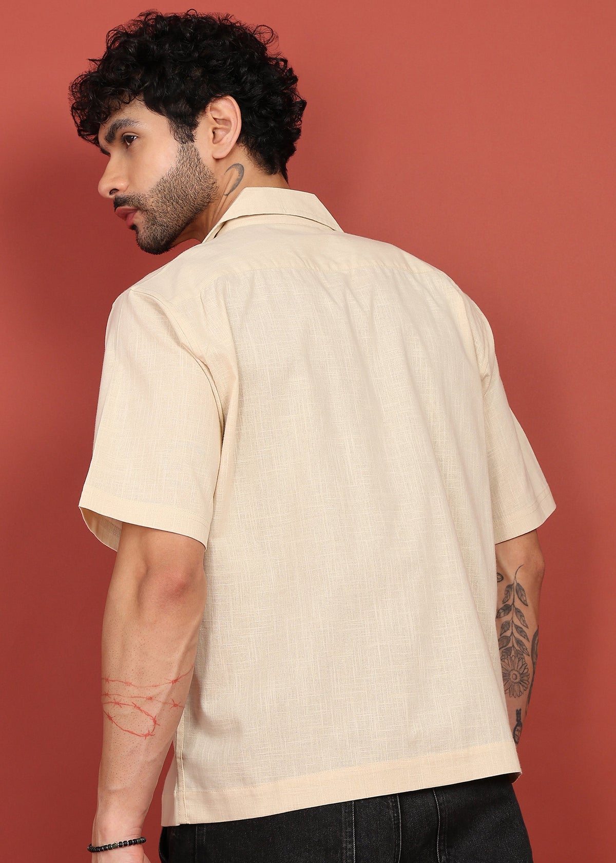 Men’s Cream Shirt with 3 Pockets – Relaxed Fit